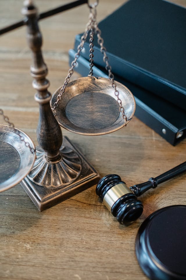 11 Things Covert Narcissists Do to Twist Reality in Courtroom